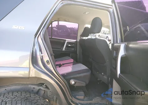 2015 Toyota 4Runner Sr5 z USA, uszkodzony, nr VIN JTEZU5JR3F5100574